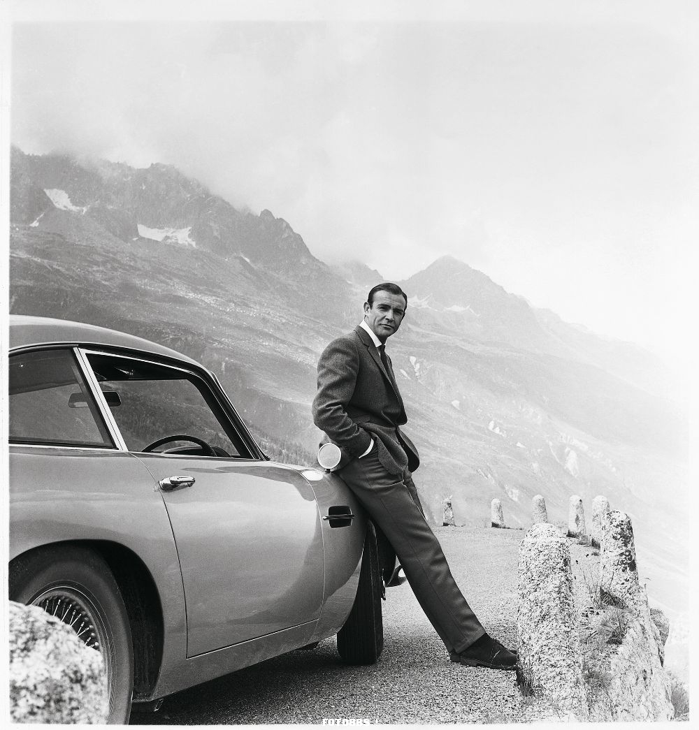 Leica_James-Bond-Archive-Exhibition_01__c_Bert-Cann.jpeg